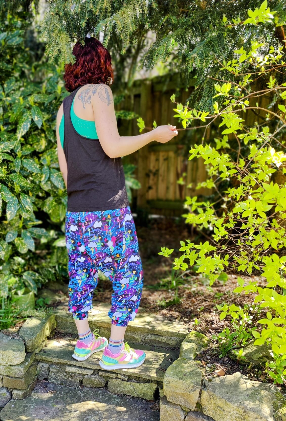 Adults Baggy Capris - Curve Fit
