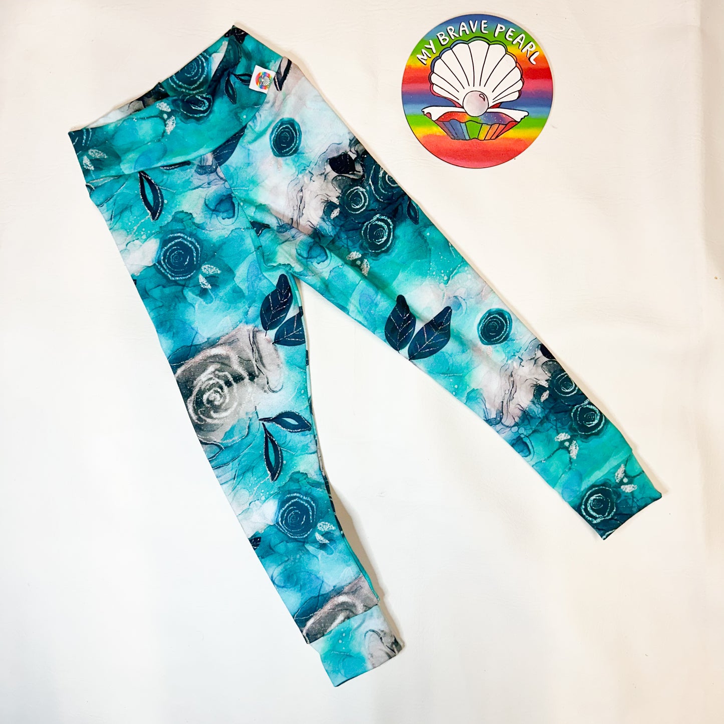 Ready To Ship 4-5Y Blue Roses Leggings