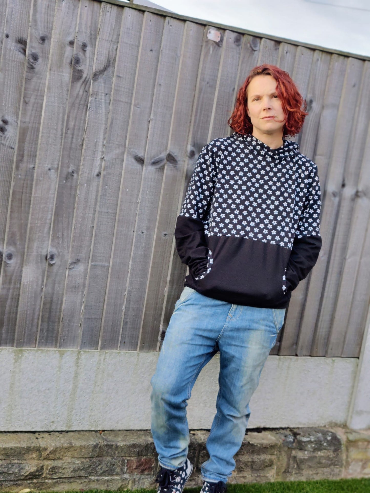 Adults Half Hoodies - Curve Fit
