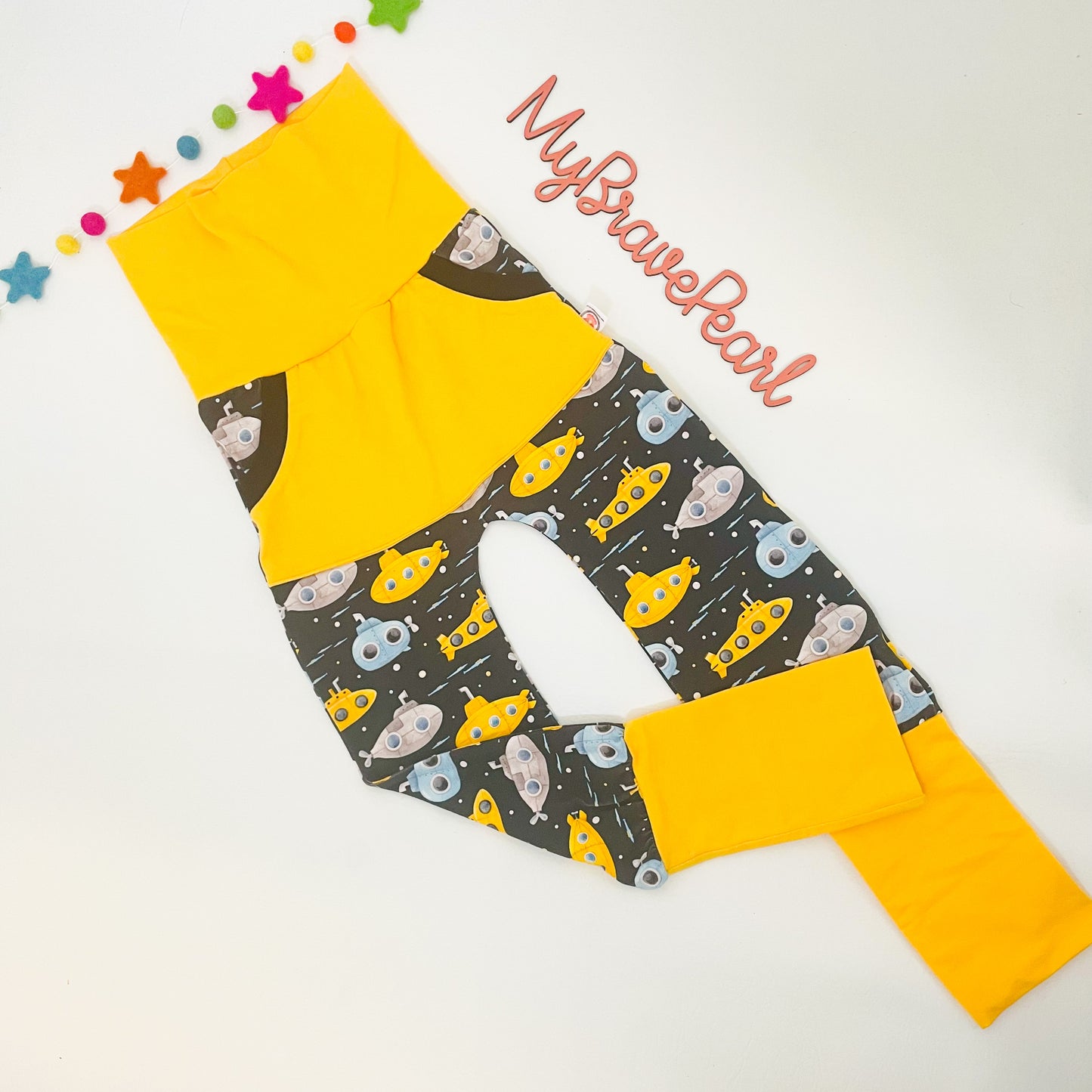 Kids Grow-With-Me Pocket Harems