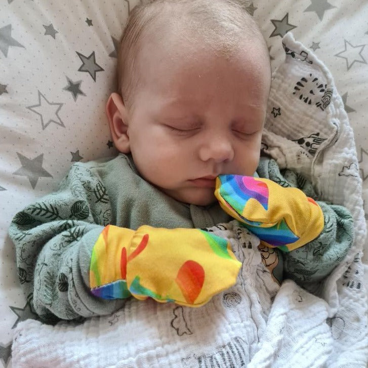 BP Baby Scratch Mitts
