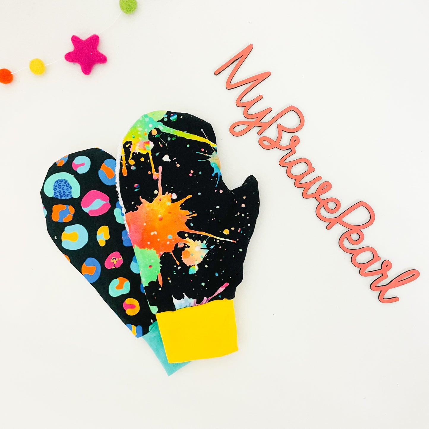 Ready to Ship Reusable Wash Mitts