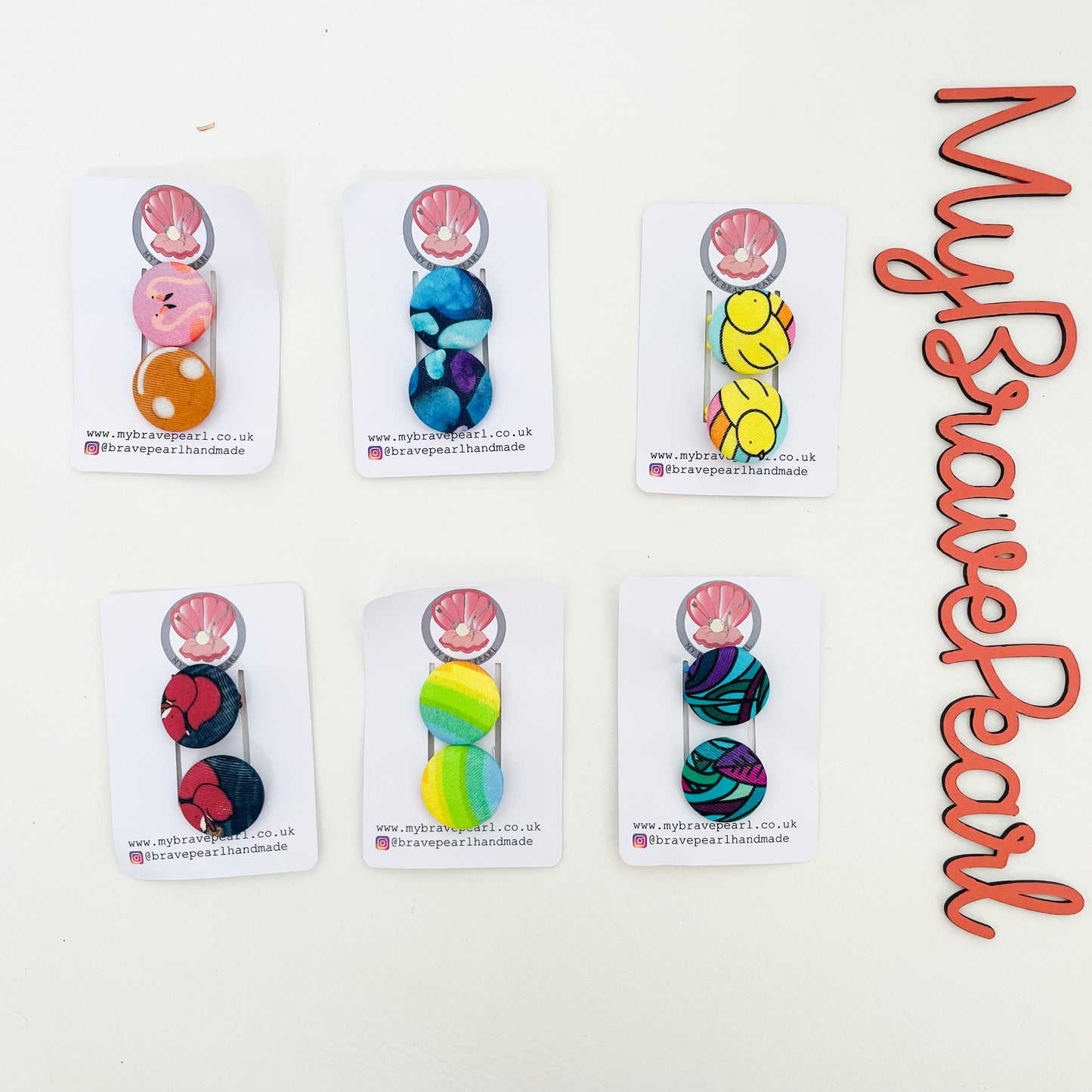 Ready to Ship Button Bobbles