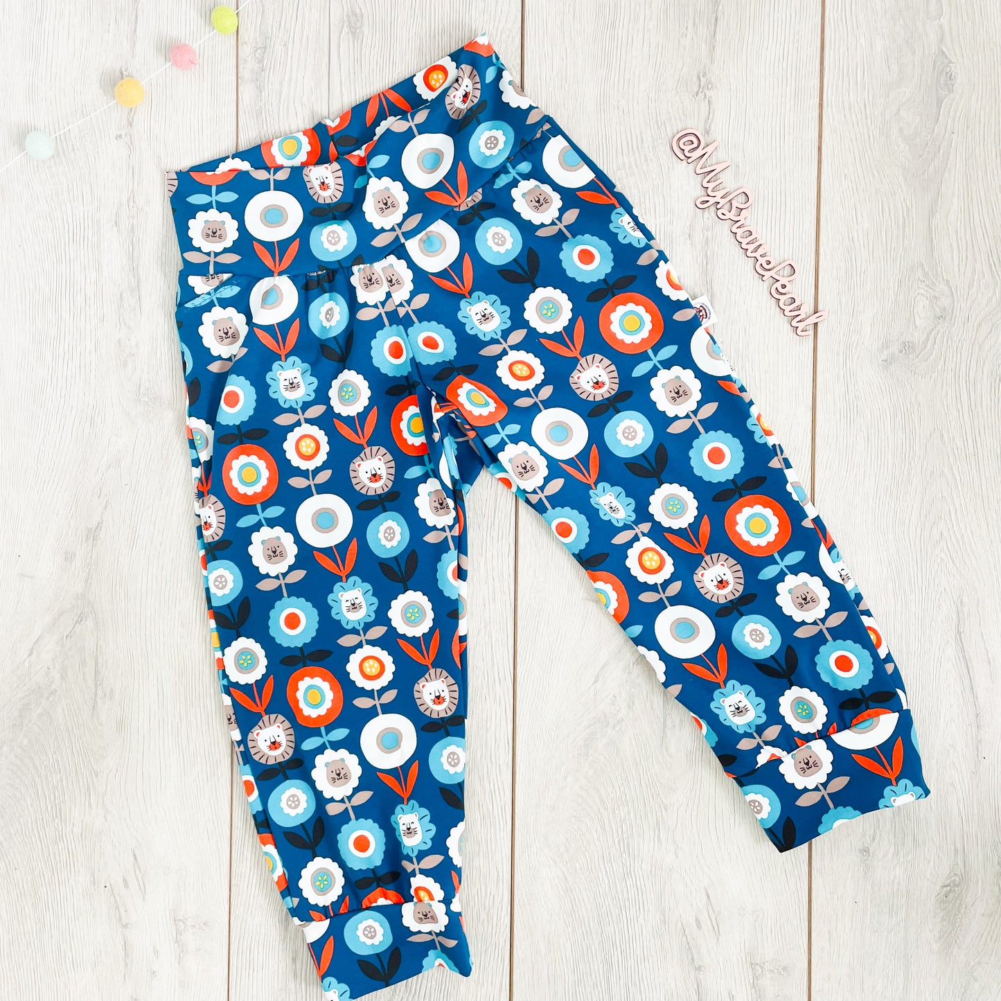 Adults Capri Length Joggers - Curve Fit
