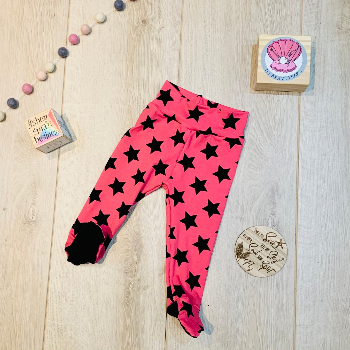 Ready To Ship 6-9M Footed Leggings