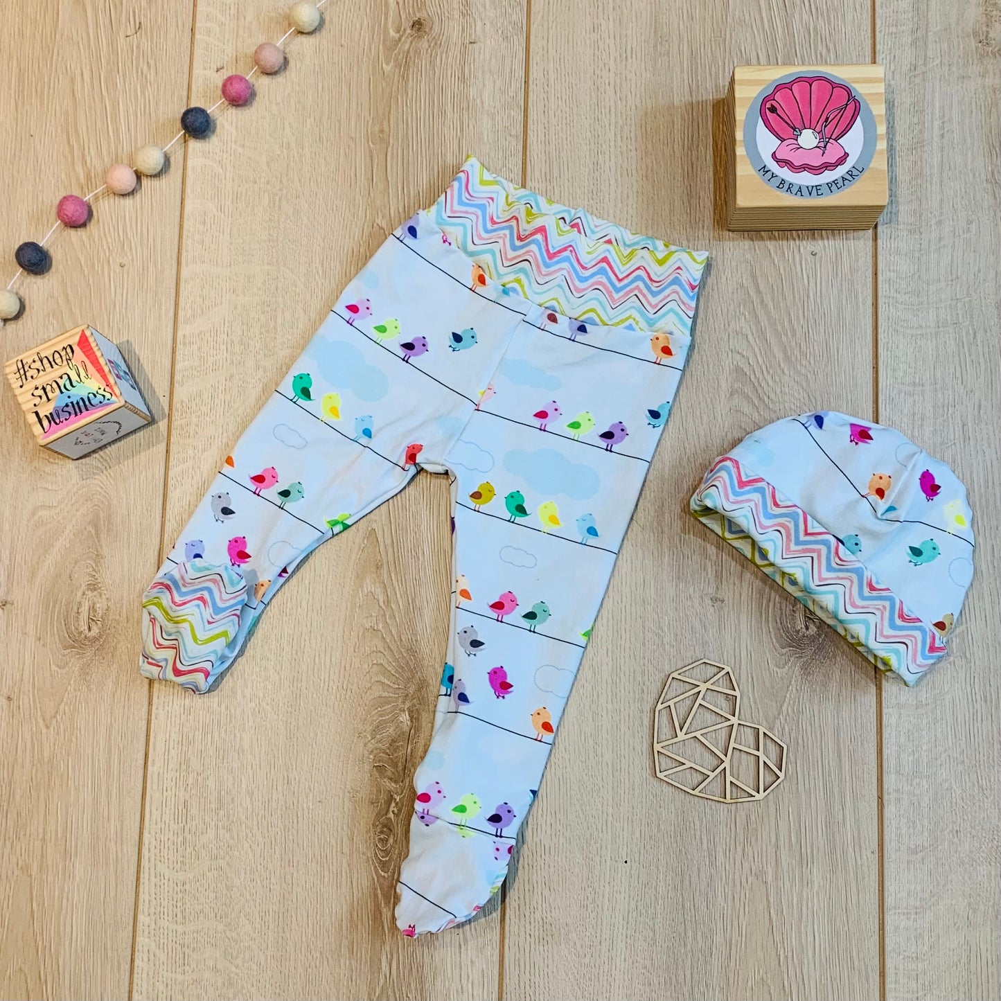Ready To Ship 6-9M Footed Leggings